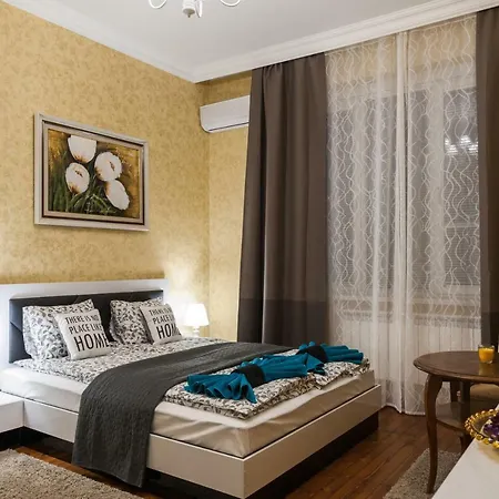 Vitosha Blvd - 2br Lux Apartment