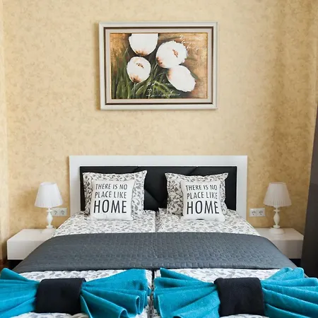 Vitosha Blvd - 2br Lux * Σόφια