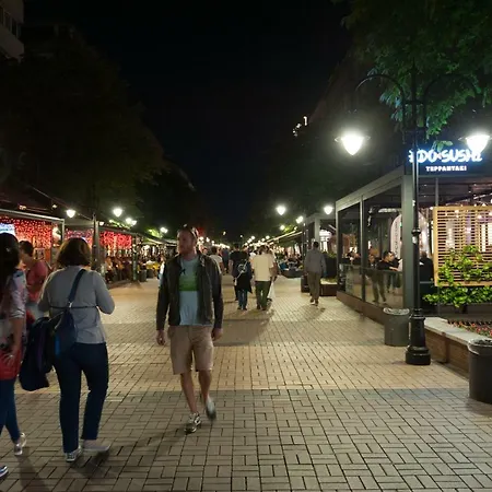 Διαμέρισμα Vitosha Blvd - 2br Lux Σόφια