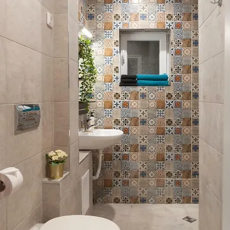 Vitosha Blvd - 2br Lux *